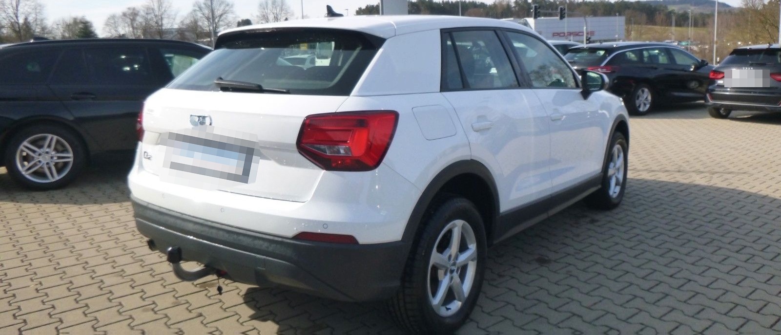 Audi Q2 30 TDI  >AUT/AHK /NAVI/TEMP/Einparkhilfe< foto 6
