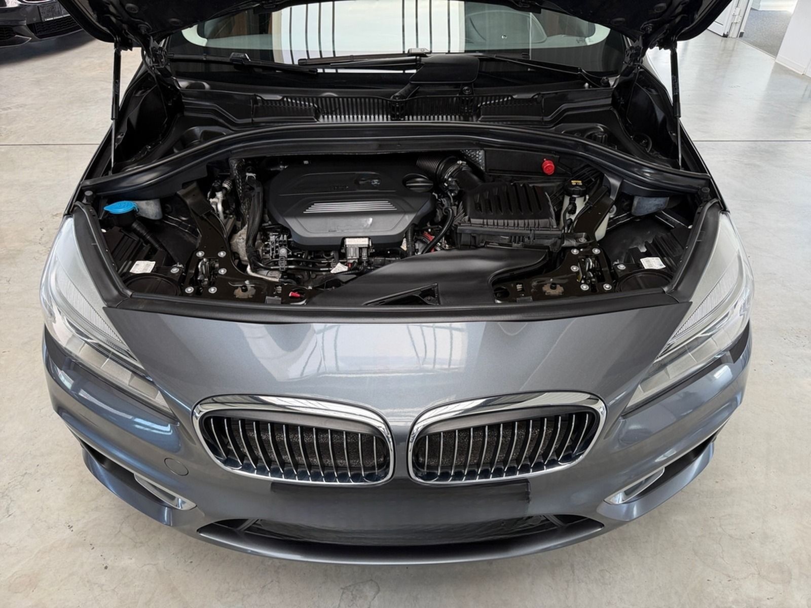 BMW 220 GRAN TOURER LUXURY XD AUTOMAT+LEDER+NAV+PANO foto 12