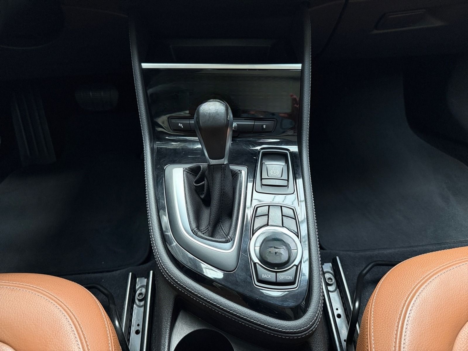 BMW 220 GRAN TOURER LUXURY XD AUTOMAT+LEDER+NAV+PANO foto 17