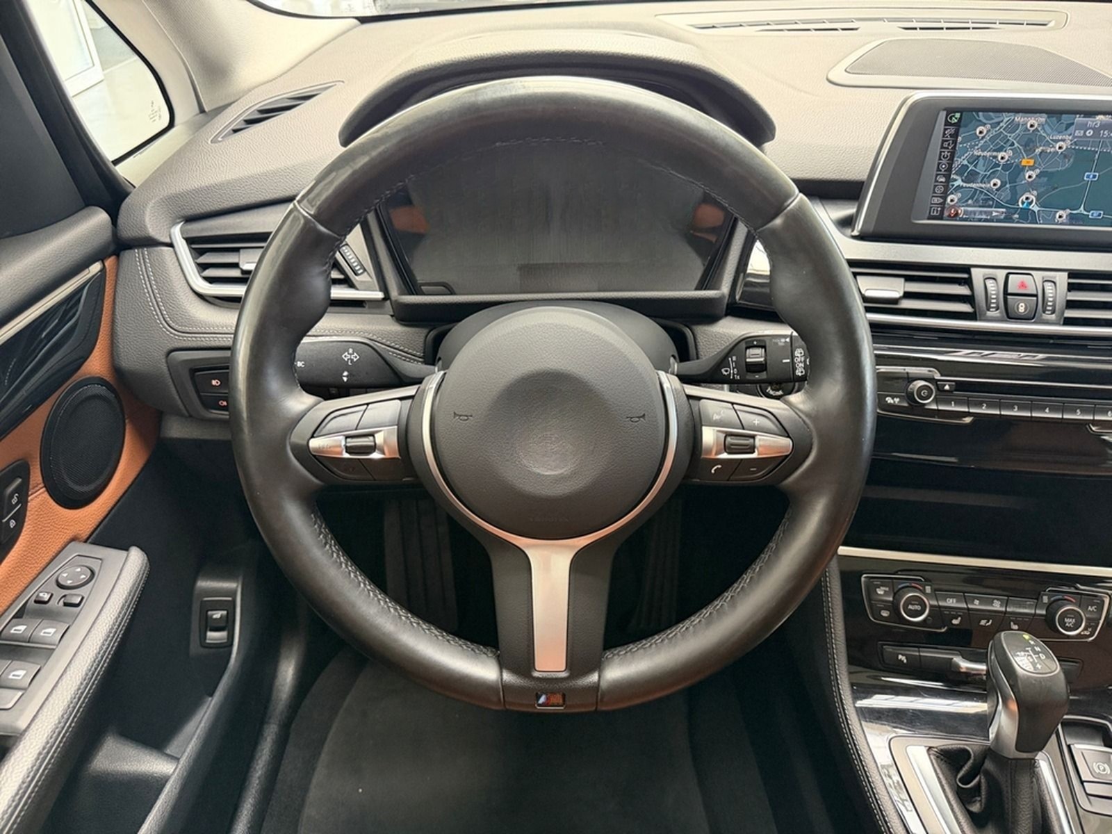 BMW 220 GRAN TOURER LUXURY XD AUTOMAT+LEDER+NAV+PANO foto 18