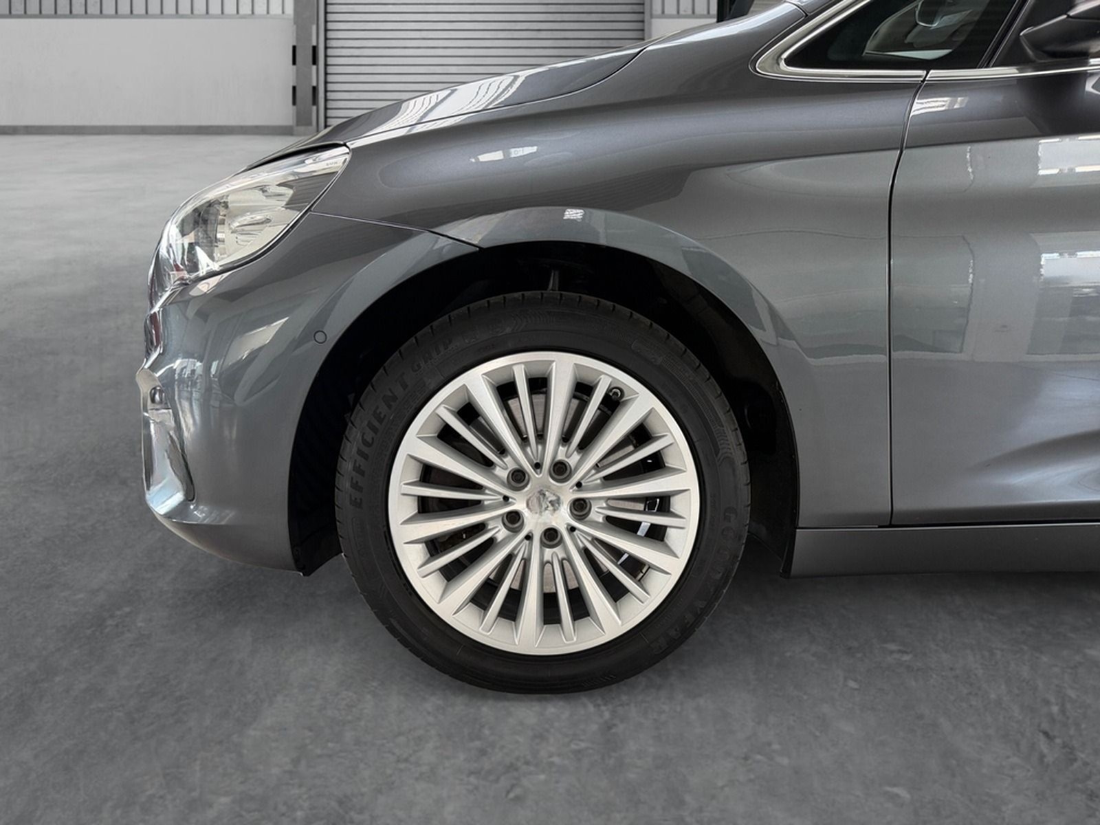 BMW 220 GRAN TOURER LUXURY XD AUTOMAT+LEDER+NAV+PANO foto 20