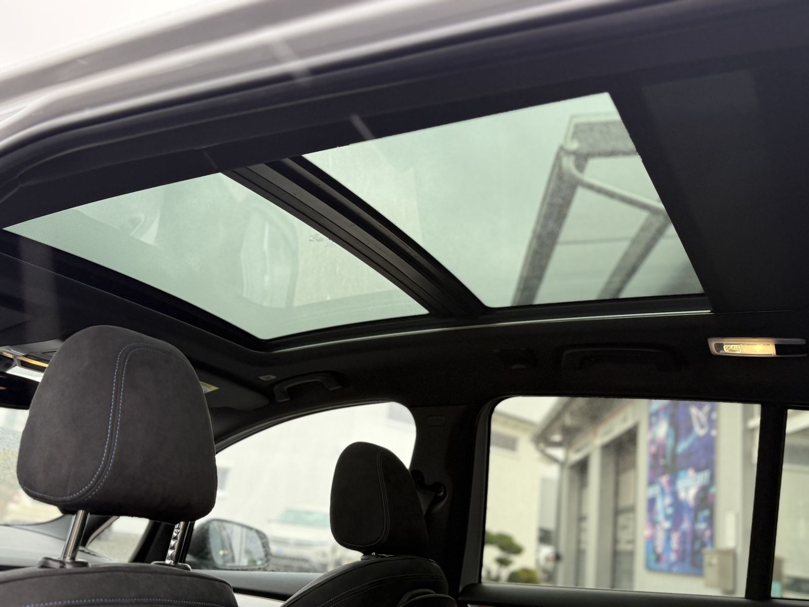 BMW 220 Gran Tourer  d M Sport AHK Navi BT Pano LED  foto 11