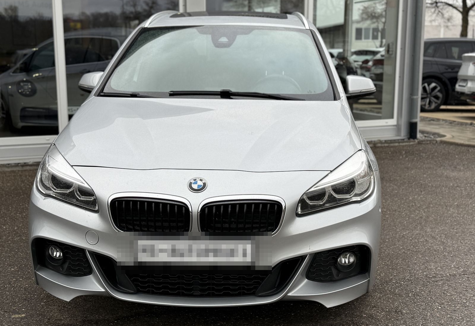 BMW 220 Gran Tourer  d M Sport AHK Navi BT Pano LED  foto 3