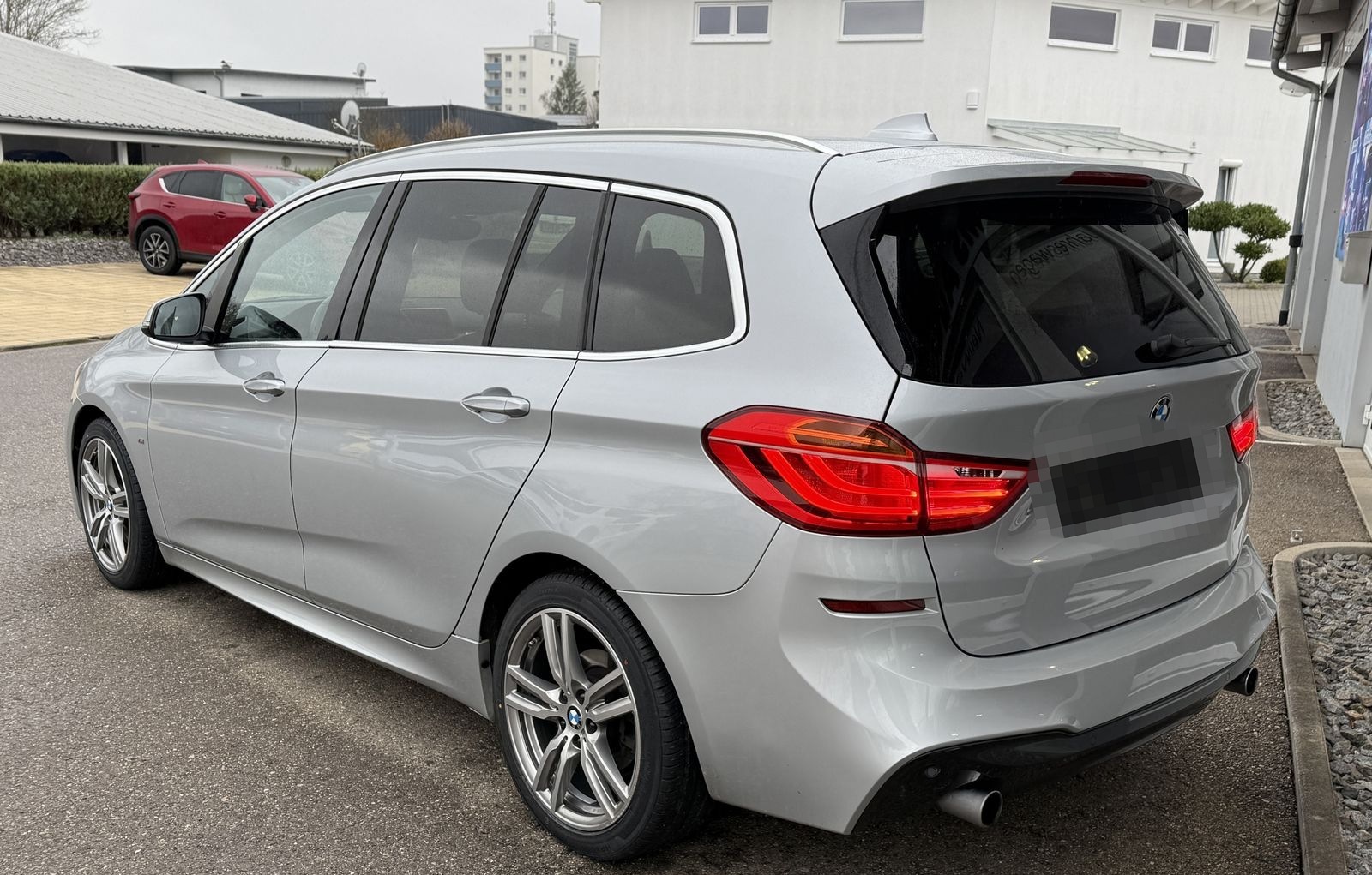 BMW 220 Gran Tourer  d M Sport AHK Navi BT Pano LED  foto 8