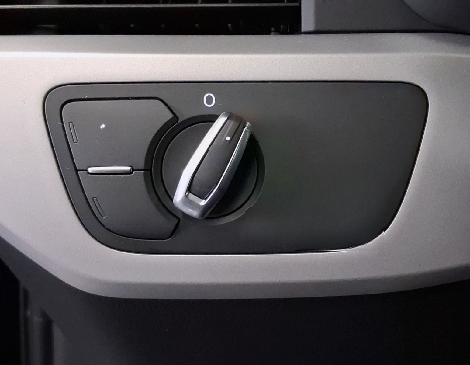 Audi A4 Avant 35 TFSI,1.Hand,Navi,LED,Tempo,AHK foto 13