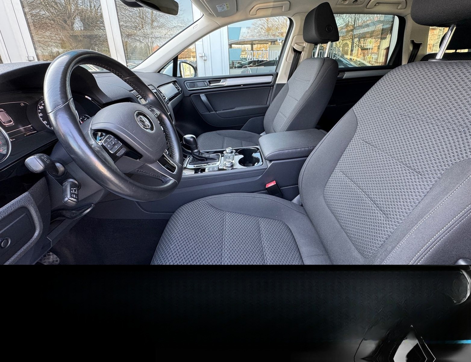 Volkswagen Touareg V6 TDI Terrain Tech 4Motion*AHK*NAVI*DAB foto 8