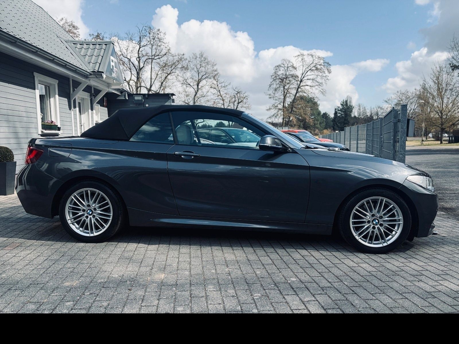 BMW 220i Cabrio M Sport+Leder+Navi+SHZ+Xenon+HiFi foto 16
