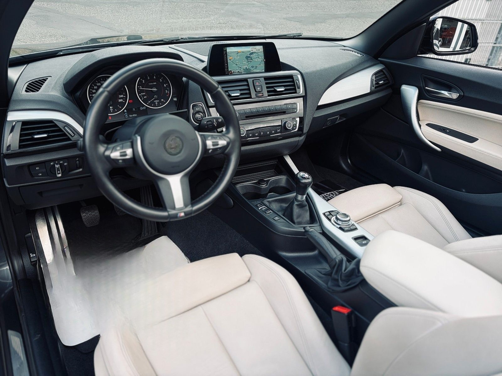 BMW 220i Cabrio M Sport+Leder+Navi+SHZ+Xenon+HiFi foto 19