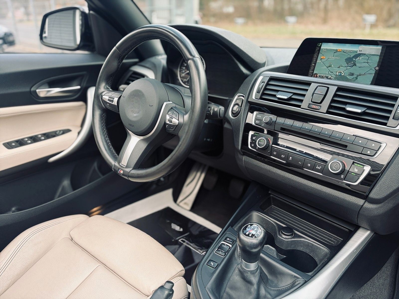 BMW 220i Cabrio M Sport+Leder+Navi+SHZ+Xenon+HiFi foto 27
