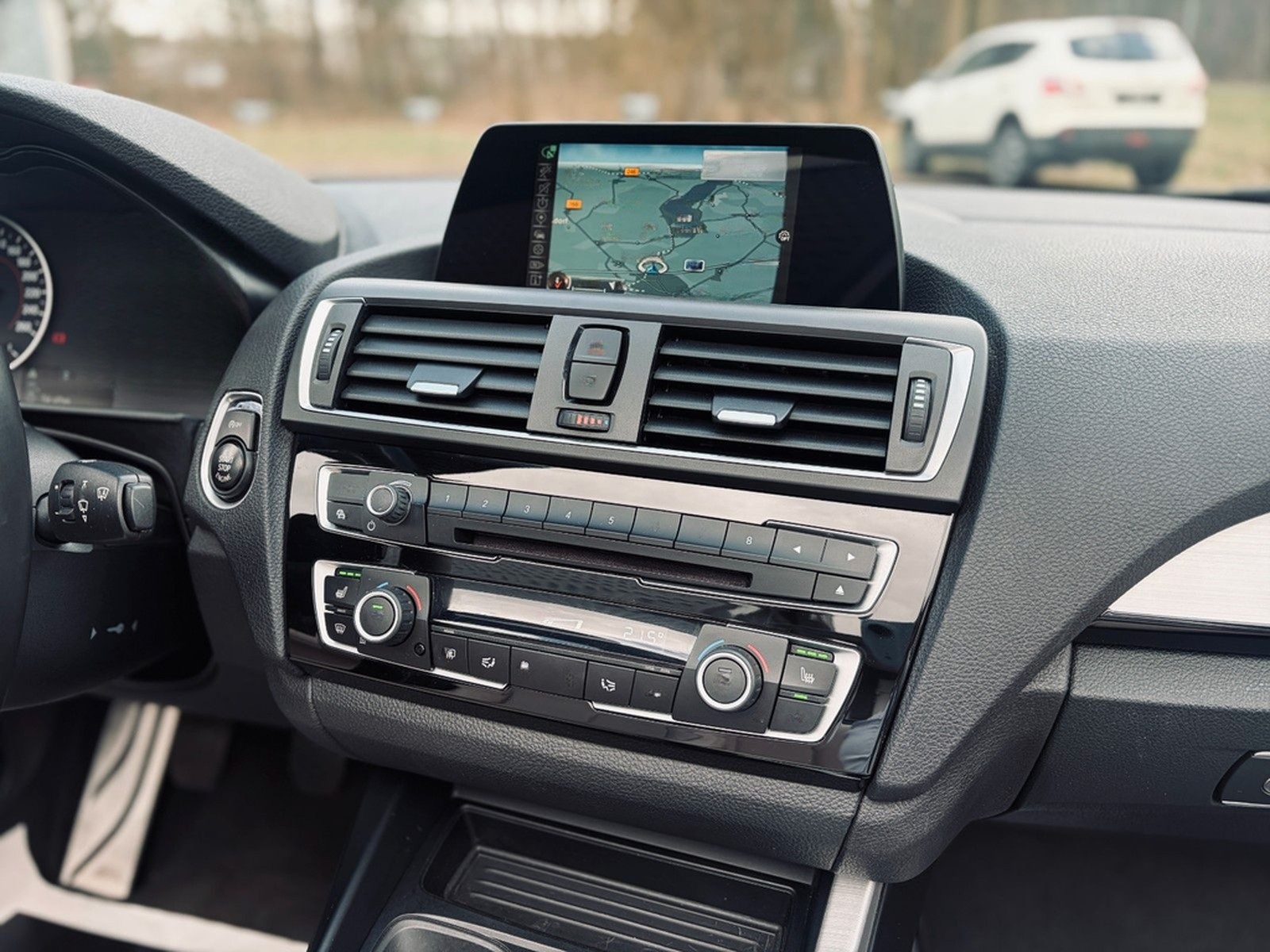 BMW 220i Cabrio M Sport+Leder+Navi+SHZ+Xenon+HiFi foto 33