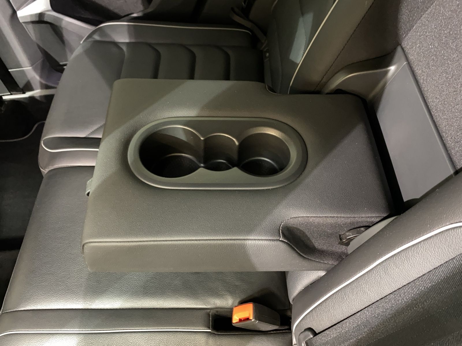 Volkswagen Tiguan 2.0 TSI 4Motion DSG R-Line "Black Style" foto 10