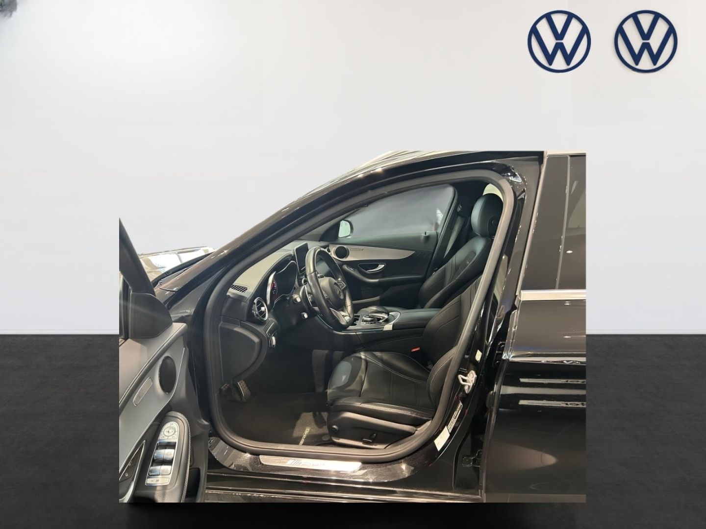 Mercedes-Benz C 63 AMG BUSINESS PLUS LED R.CAM SHZ PERFORMANCE foto 4