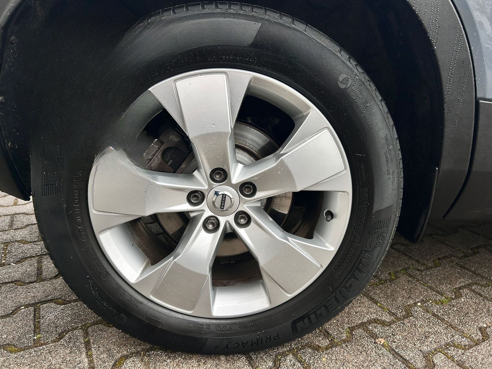 Volvo XC40 Momentum Pro AWD|1.HD|AHK|PANO|KAMERA|SPUR foto 10