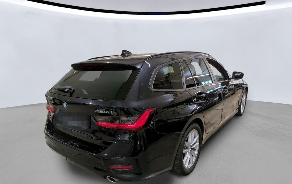 BMW 320 d xDrive Advantage SpoSi BLIS LED AUT foto 4