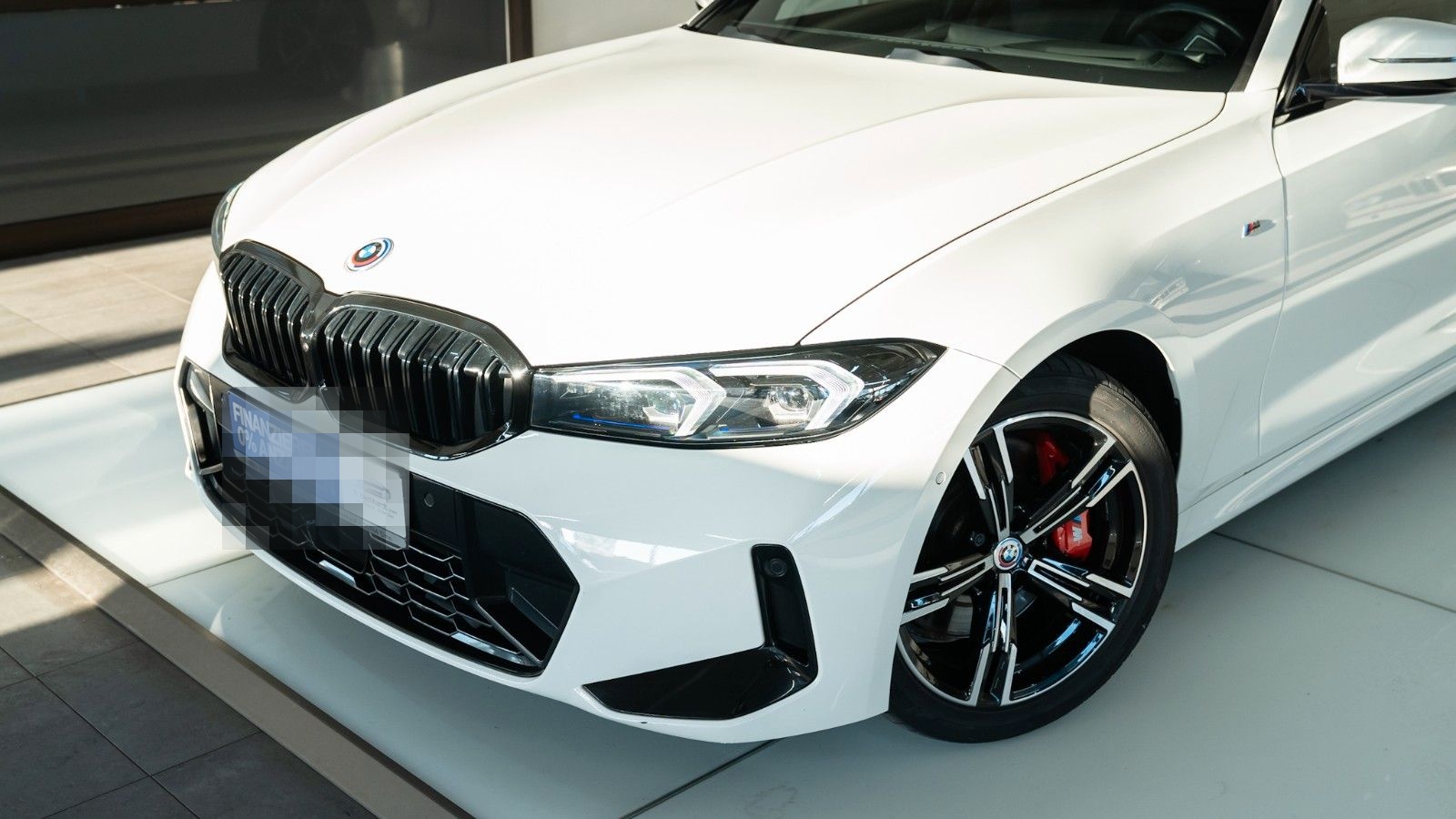 BMW 330d xDrive M Sport 360°Kam PanoDa schwAHK uvm. foto 4