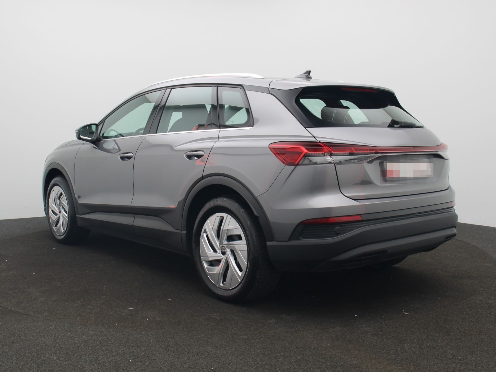 Audi Q4 e-tron 45 / Navi plus, Matrix, Standklima, WP foto 5