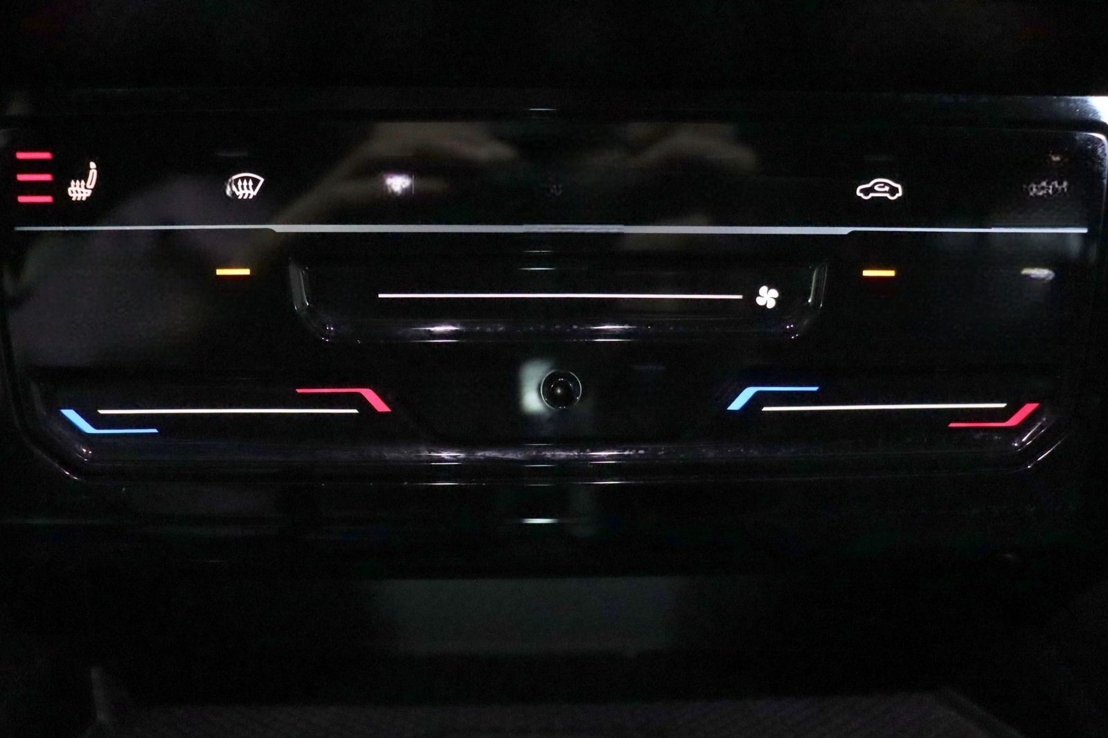 Volkswagen Passat Variant GTE eHybrid STHZG CAM AHK LED KEY foto 21