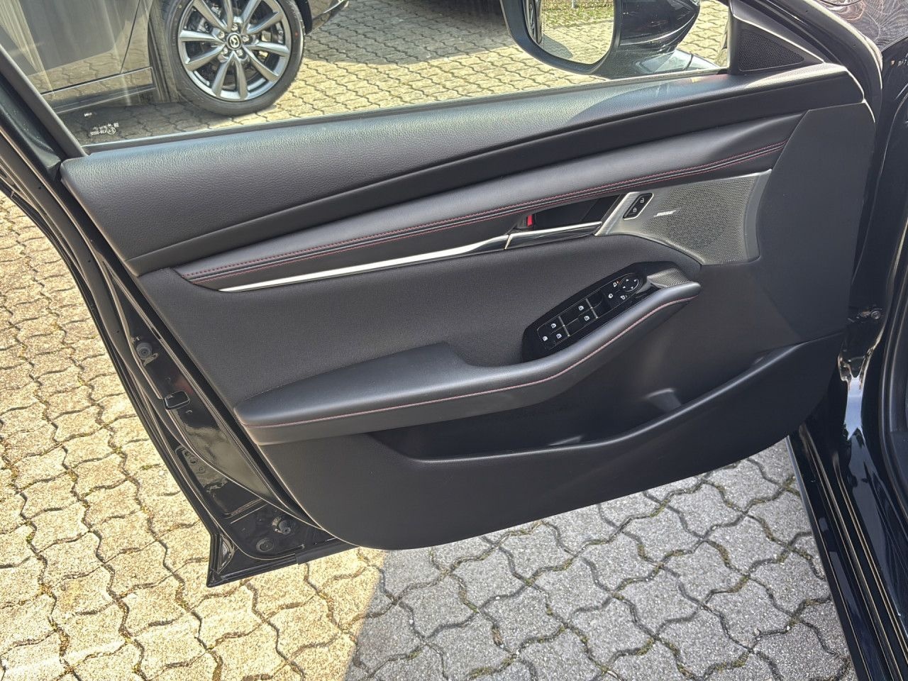 Mazda 3 Homura Bluetooth Head Up Display Navi LED foto 10