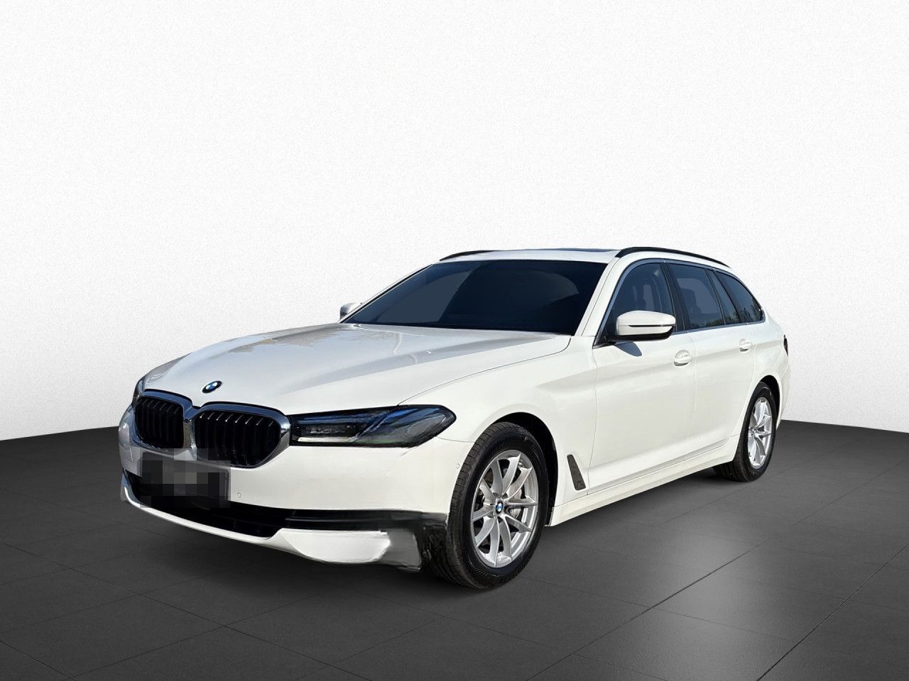 BMW 530d Touring DrAssPr LASER HUD AHK Massage Pano foto 3