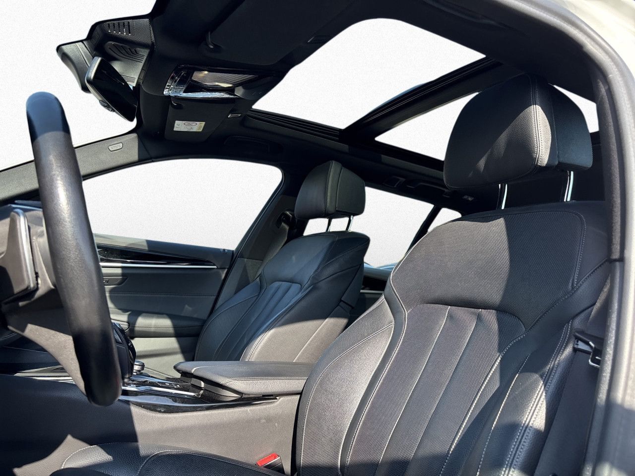 BMW 530d Touring DrAssPr LASER HUD AHK Massage Pano foto 10