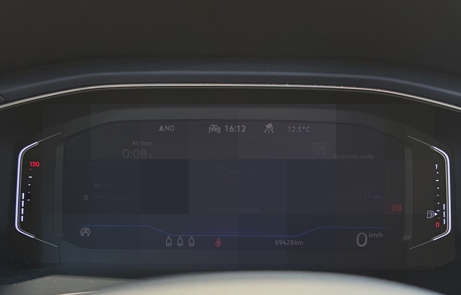 Volkswagen T-Roc 1.5 TSI UNITED NAVI SHZ CLIMATRONIC DIGI.C foto 10