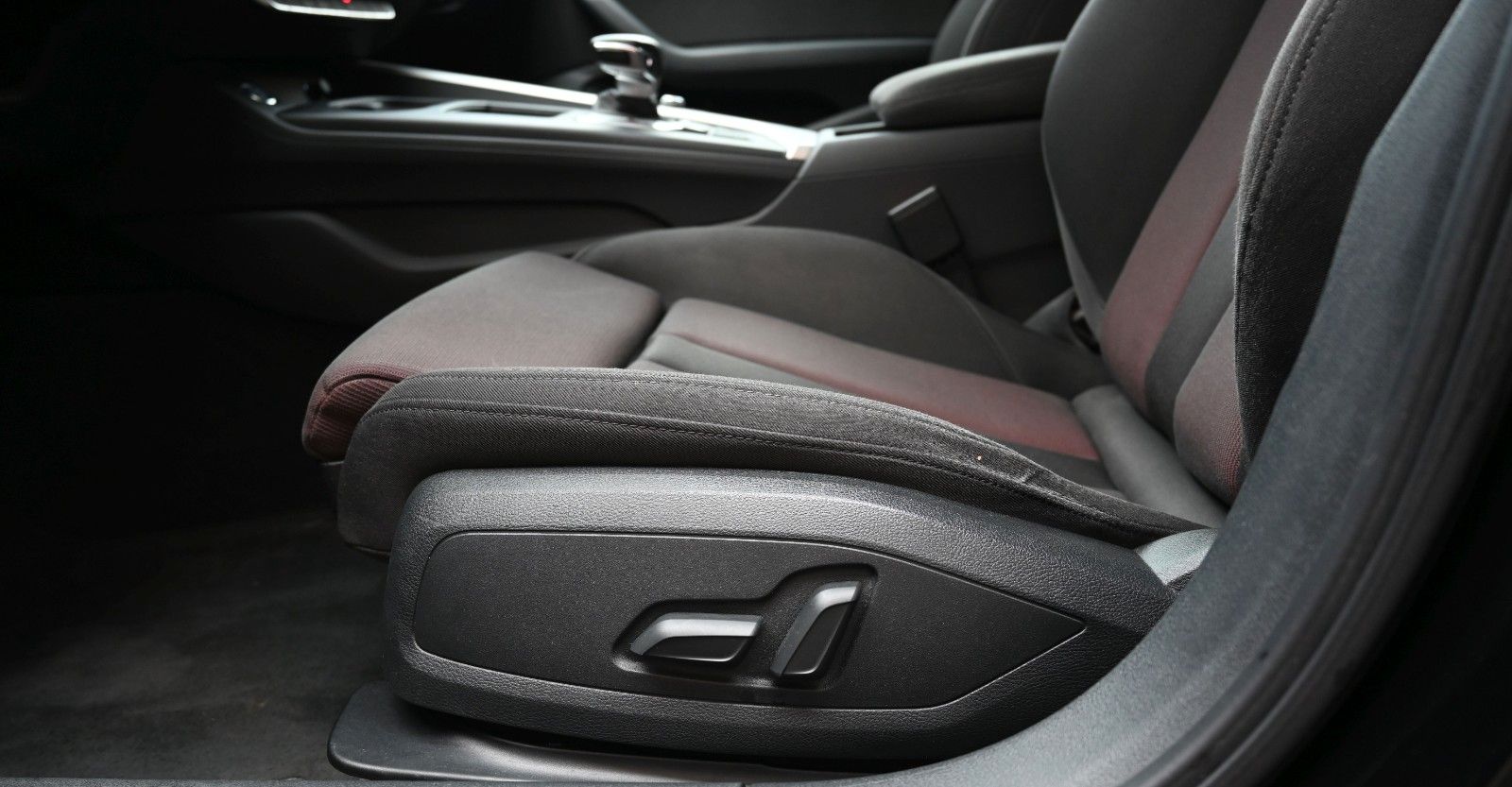 Audi A4 Avant 35 TDI advanced/AHK/ Standheizung foto 15