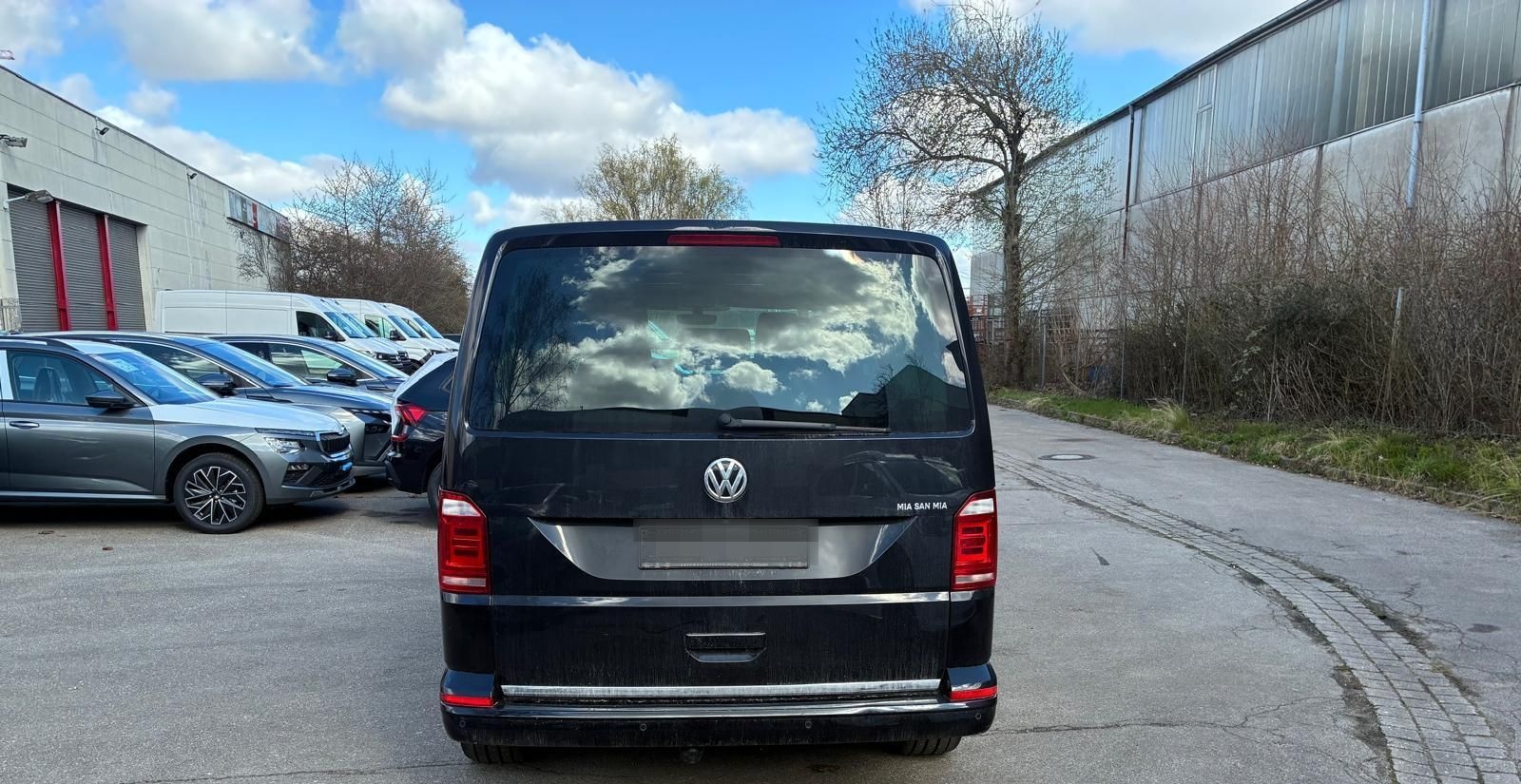 Volkswagen T6 Multivan Generation Six 2.0 TDI DSG Navi AHK foto 2