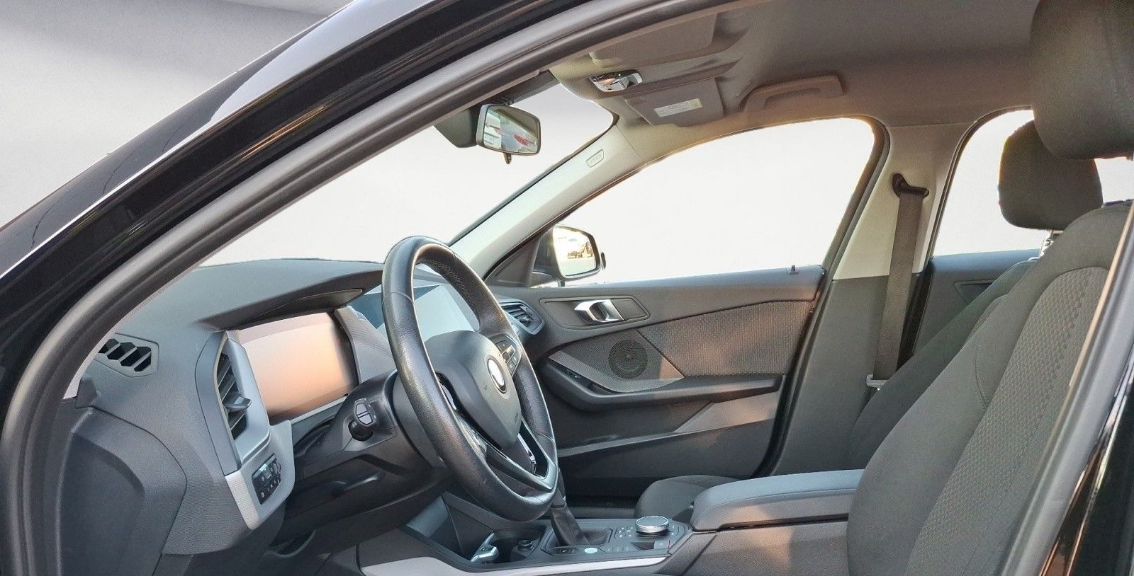 BMW 116i AHK Sitzhzg. Vorn Lederlenkrad MF Lenkrad foto 8