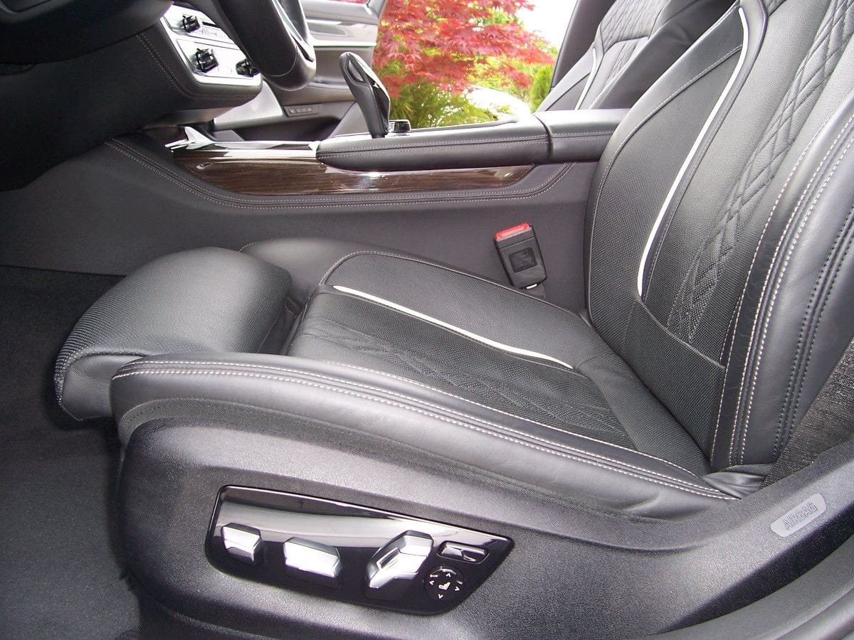 BMW 750i xDrive B&W Night EGSD F-Parken Laser I.Hand foto 15