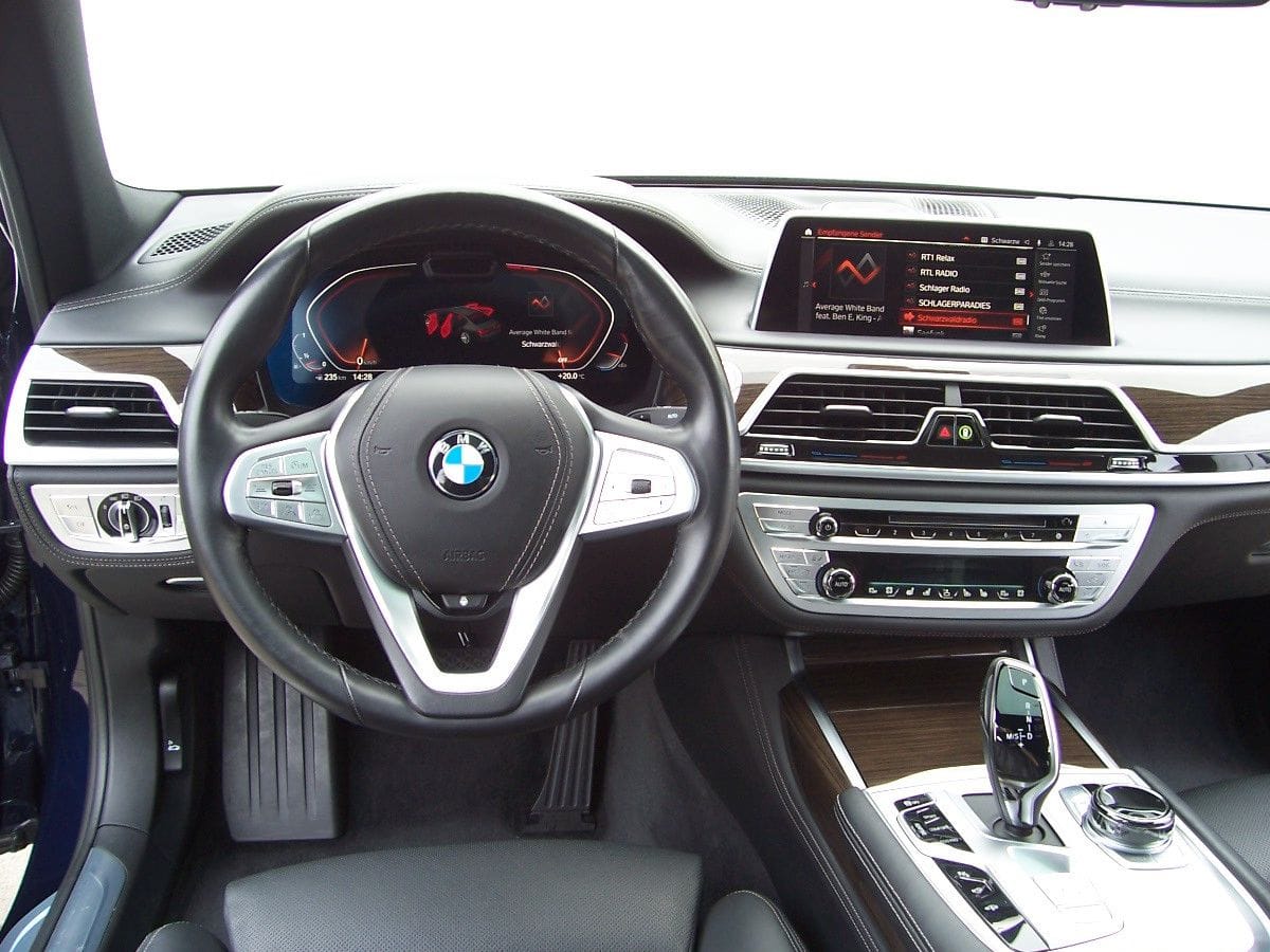 BMW 750i xDrive B&W Night EGSD F-Parken Laser I.Hand foto 10