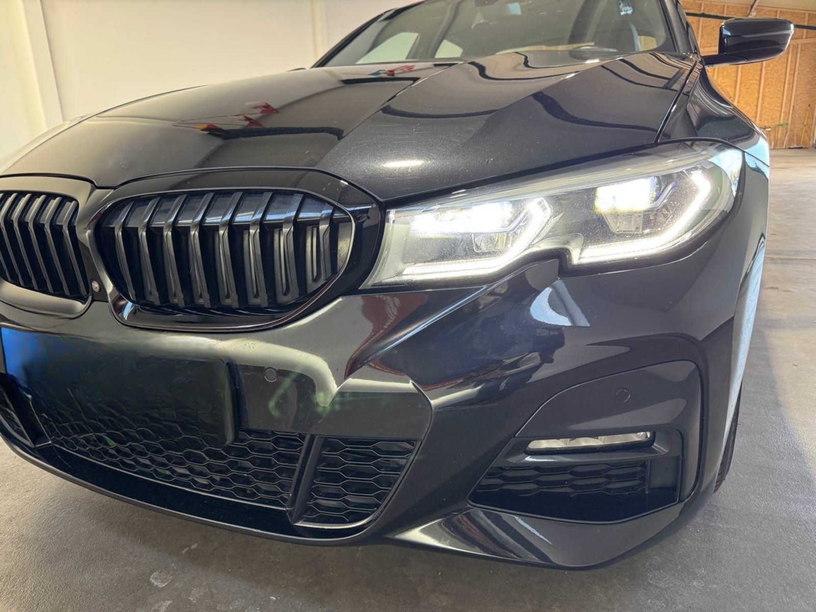 BMW 330 d xDrive M Sport LEDER+NAVI+KAMERA+HARMANCAR foto 22