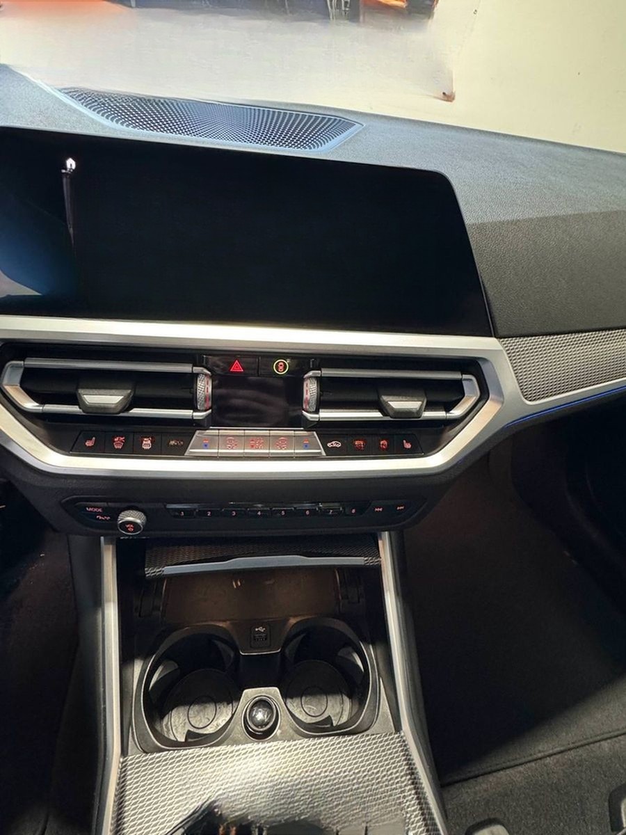 BMW 330 d xDrive M Sport LEDER+NAVI+KAMERA+HARMANCAR foto 30