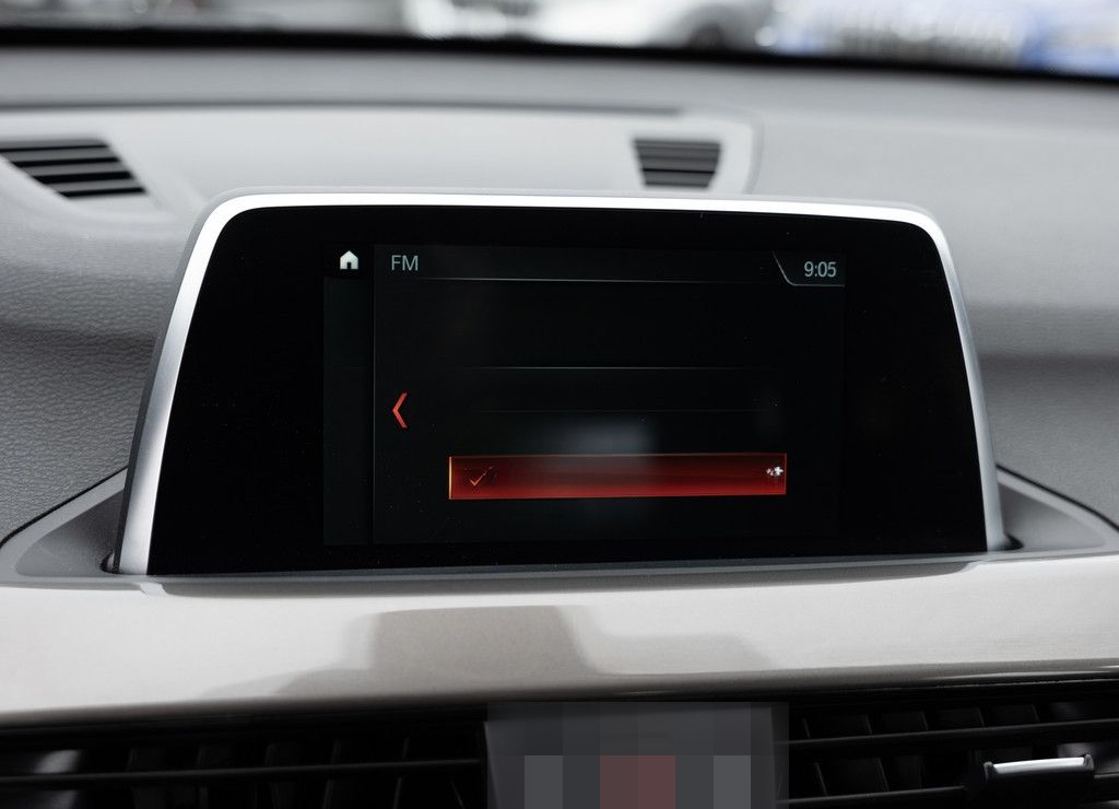 BMW X1 sDrive 18i X-Line LED NAVI SHZ PDC KLIMA foto 17