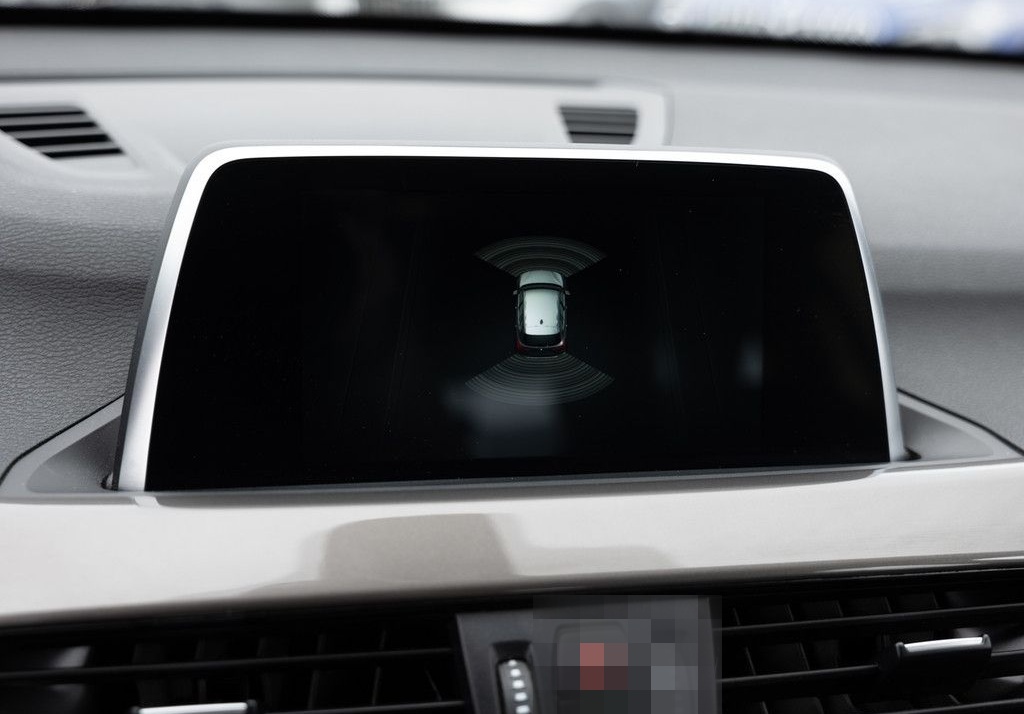 BMW X1 sDrive 18i X-Line LED NAVI SHZ PDC KLIMA foto 19