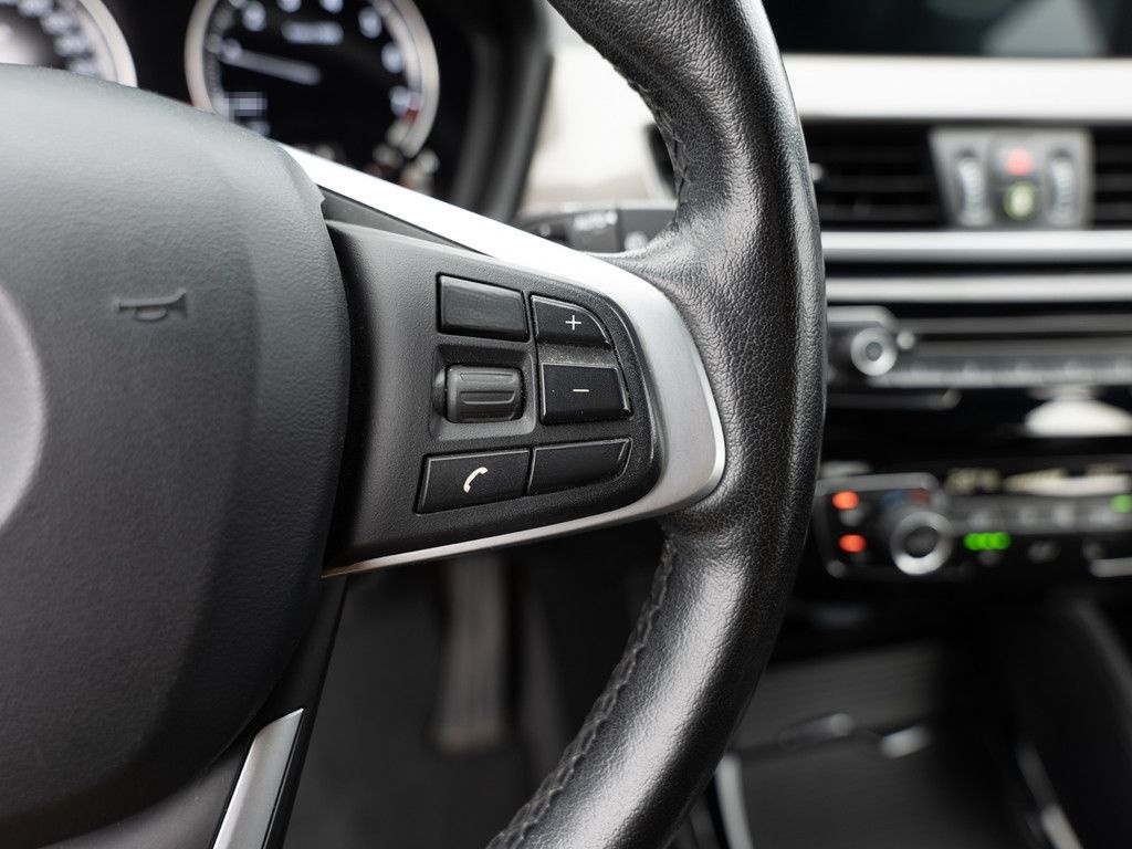 BMW X1 sDrive 18i X-Line LED NAVI SHZ PDC KLIMA foto 22