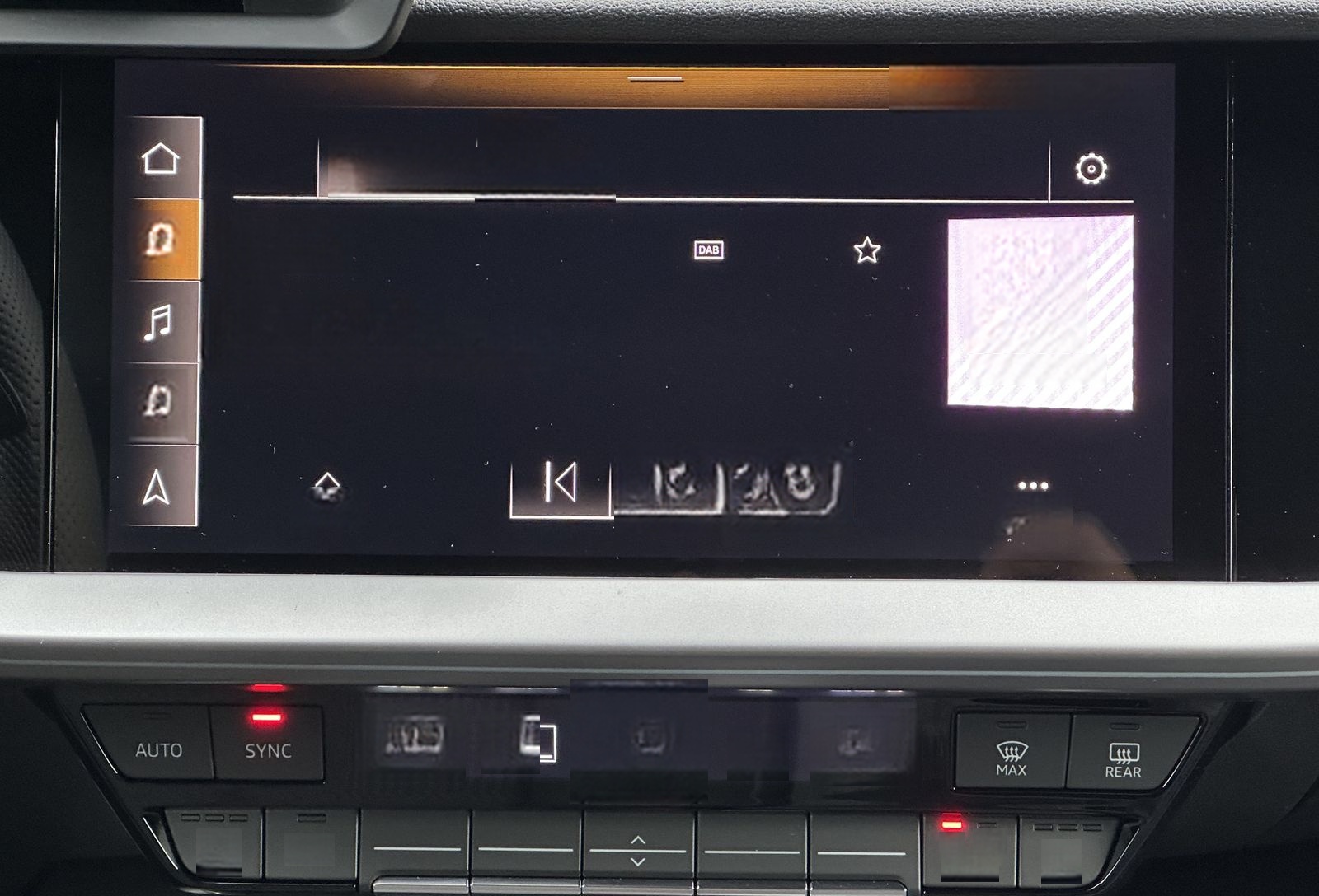 Audi A3 SpB 35 TFSI S-Line NAV+LED+CARPLAY+VCOCK+1HD  foto 13