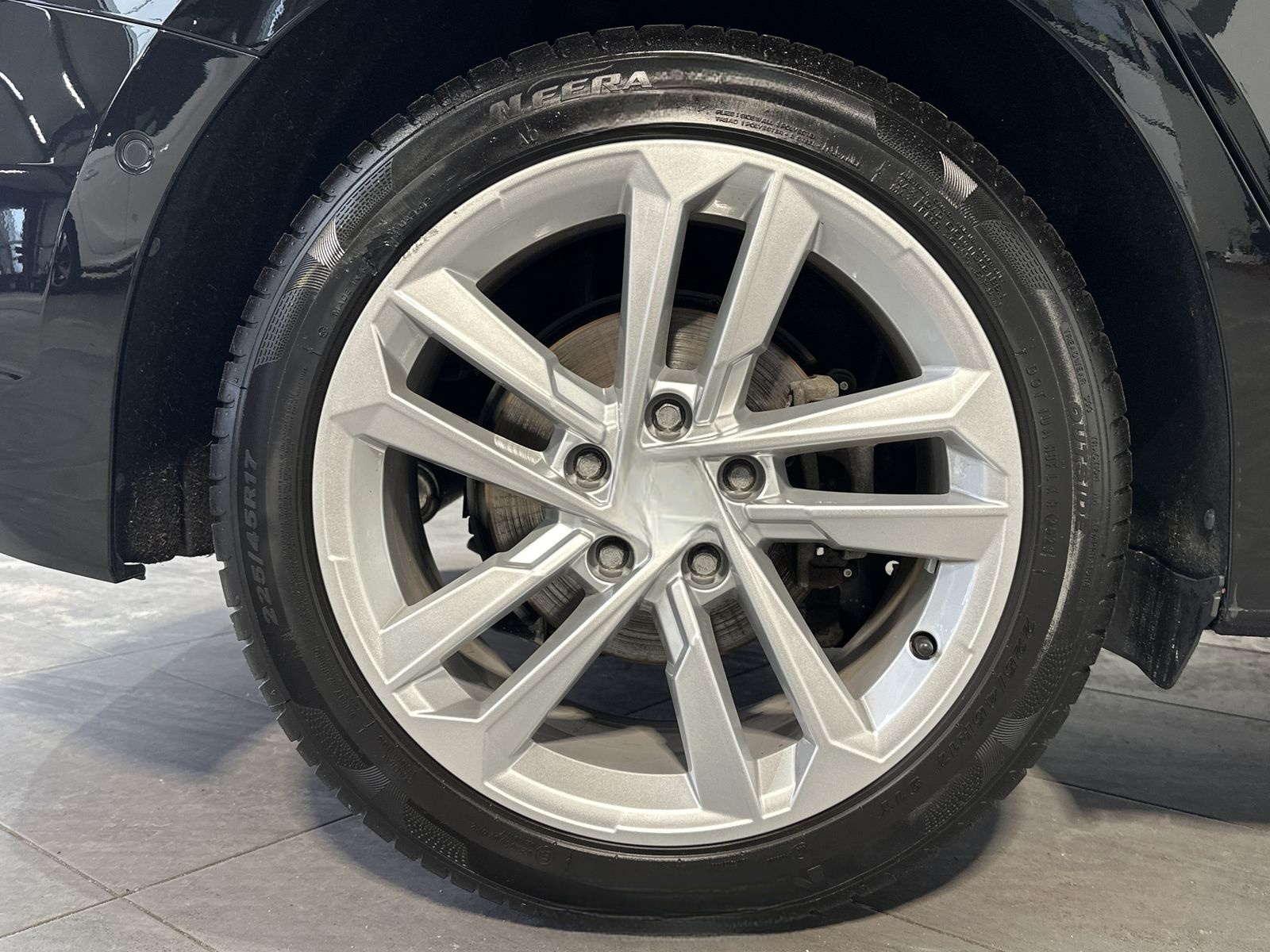 Audi A3 SpB 35 TFSI S-Line NAV+LED+CARPLAY+VCOCK+1HD  foto 3