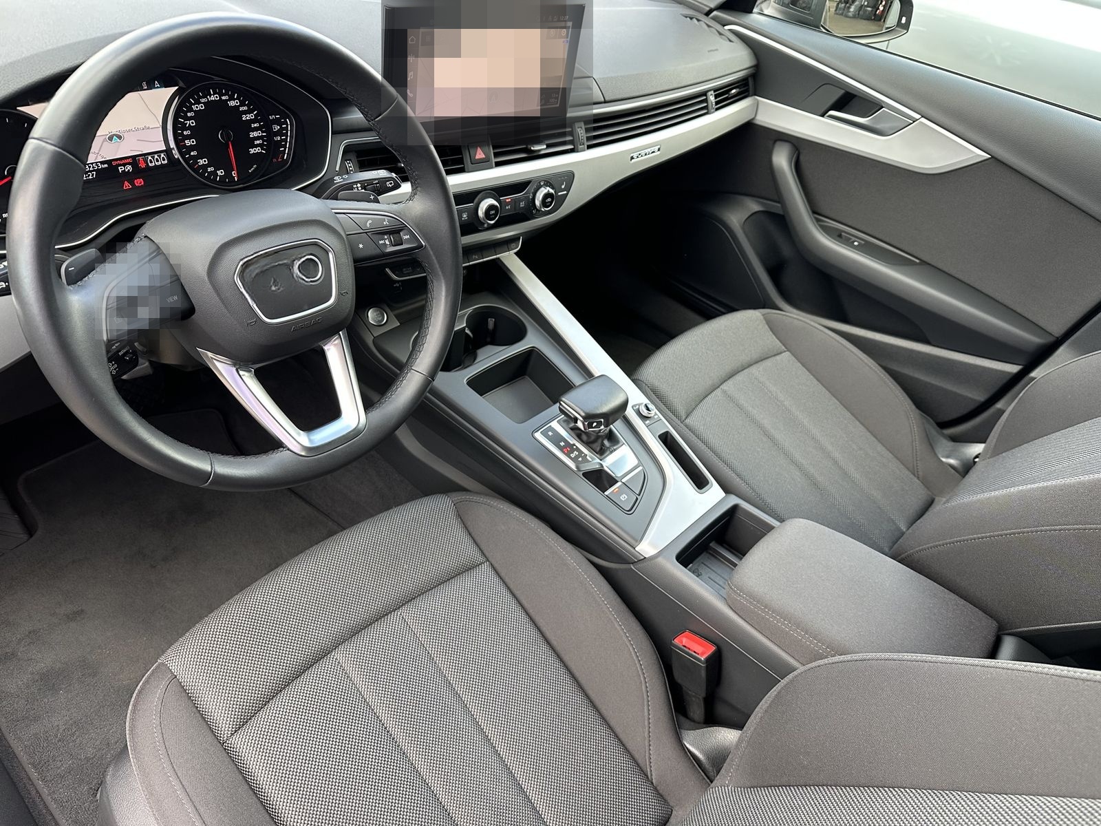 Audi A4 Avant 40 TDI Qu Advanced NAV+MATRIX+AHK+ACC foto 8