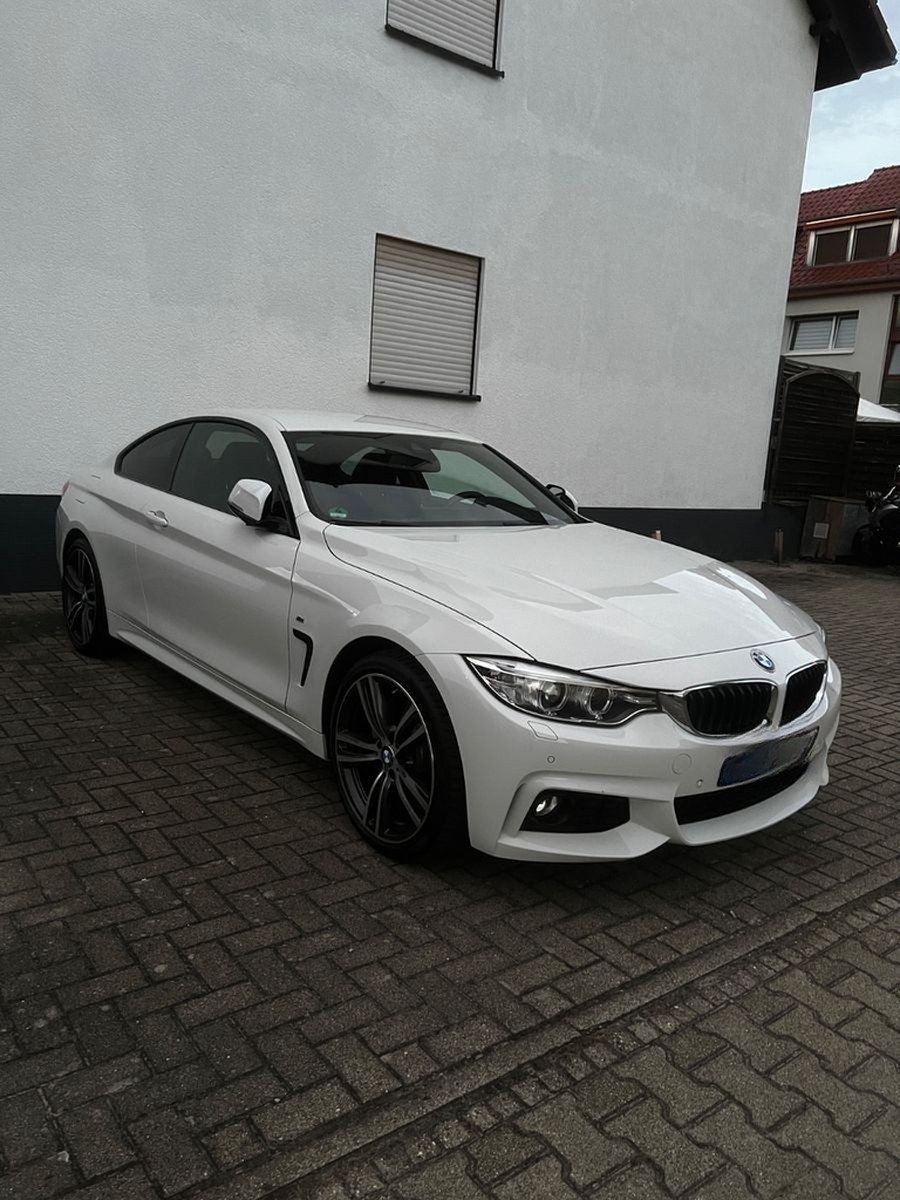 BMW 440i xDrive Coupé M Sport M Sport foto 2