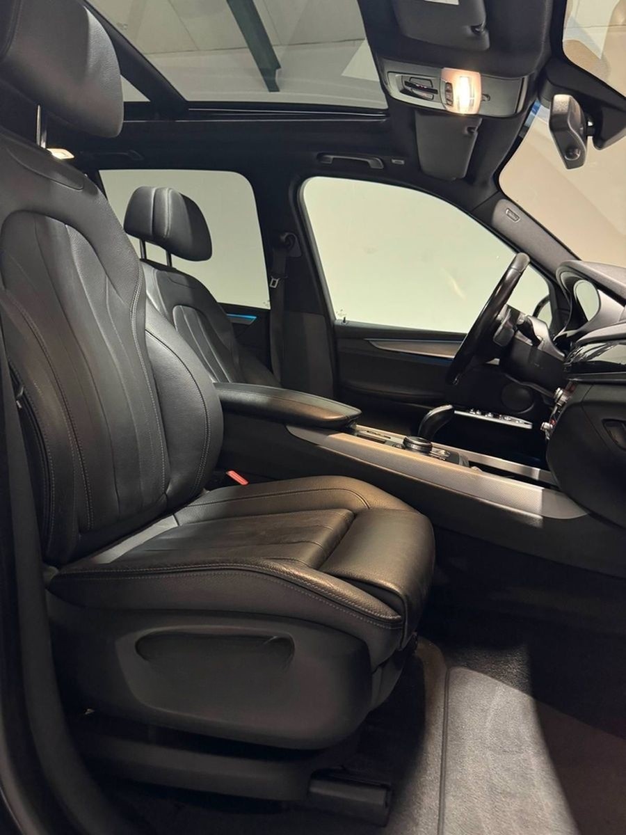 BMW X5 xDrive 40d M-PAKET AHK+HUD+PANO+KAMERA foto 11