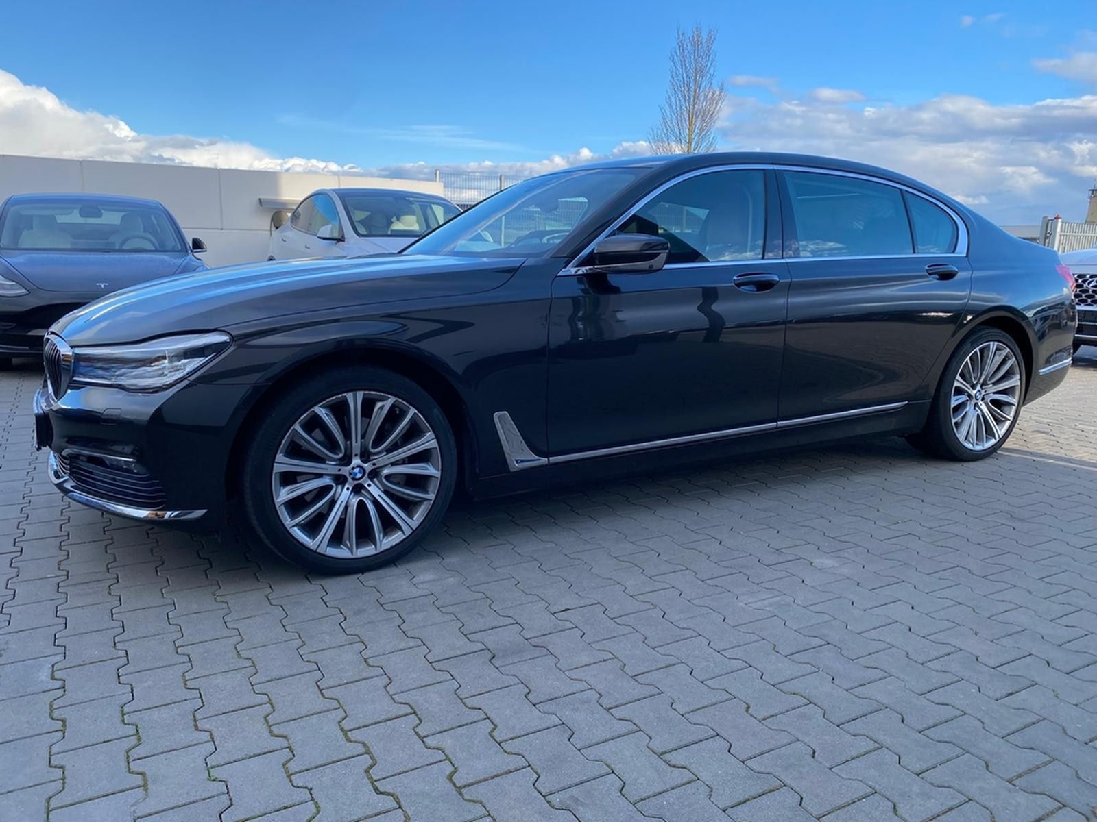 BMW 740 740li|TV|PANO|Massage|360°|Displ.Key|VOLL foto 11