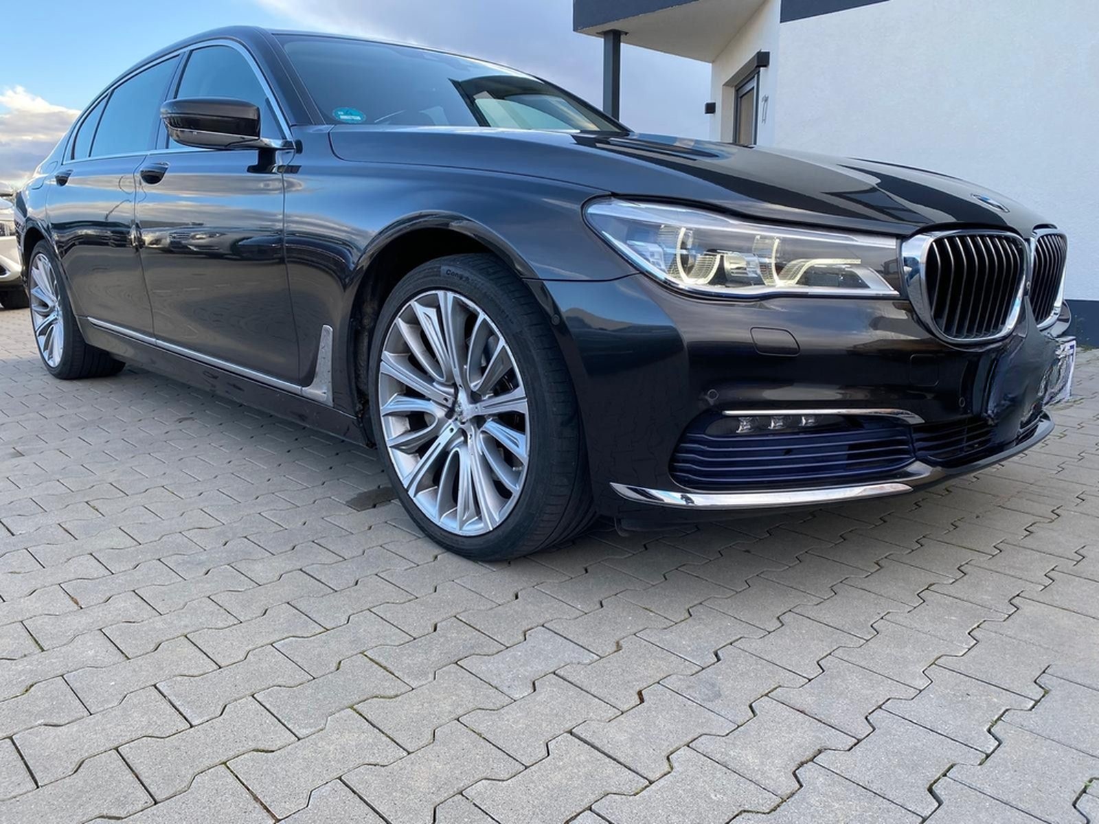 BMW 740 740li|TV|PANO|Massage|360°|Displ.Key|VOLL foto 10