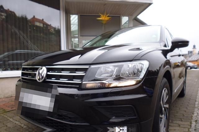 Volkswagen Tiguan 1.4 TSI Sound ACT foto 2