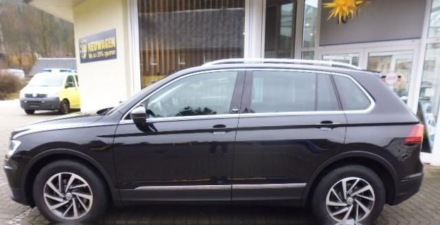 Volkswagen Tiguan 1.4 TSI Sound ACT foto 4