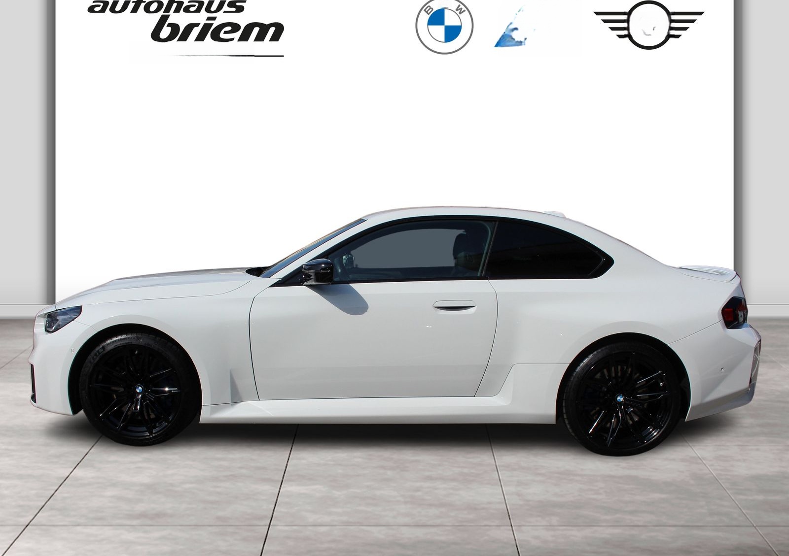 BMW M2 Coupé BASTUCK Auspuffanlage Carbon Lenkradhei foto 5