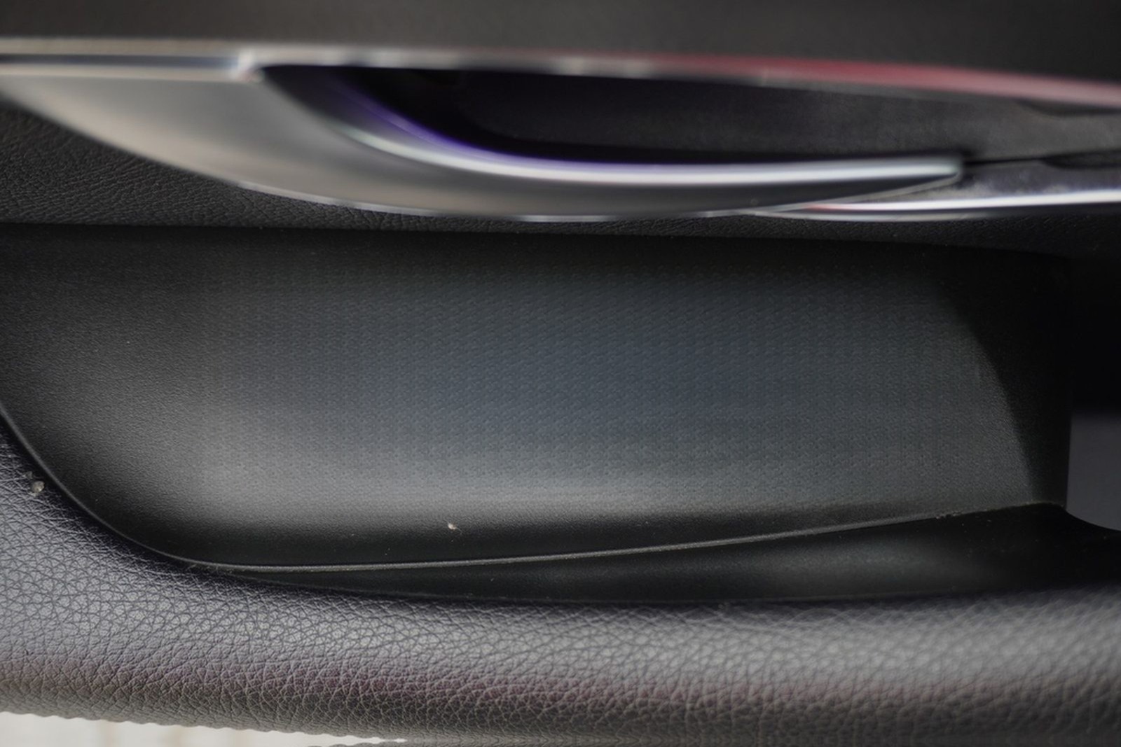 Mercedes-Benz E250 T-Modell Avantgarde LED Navi Burmester AHK foto 21