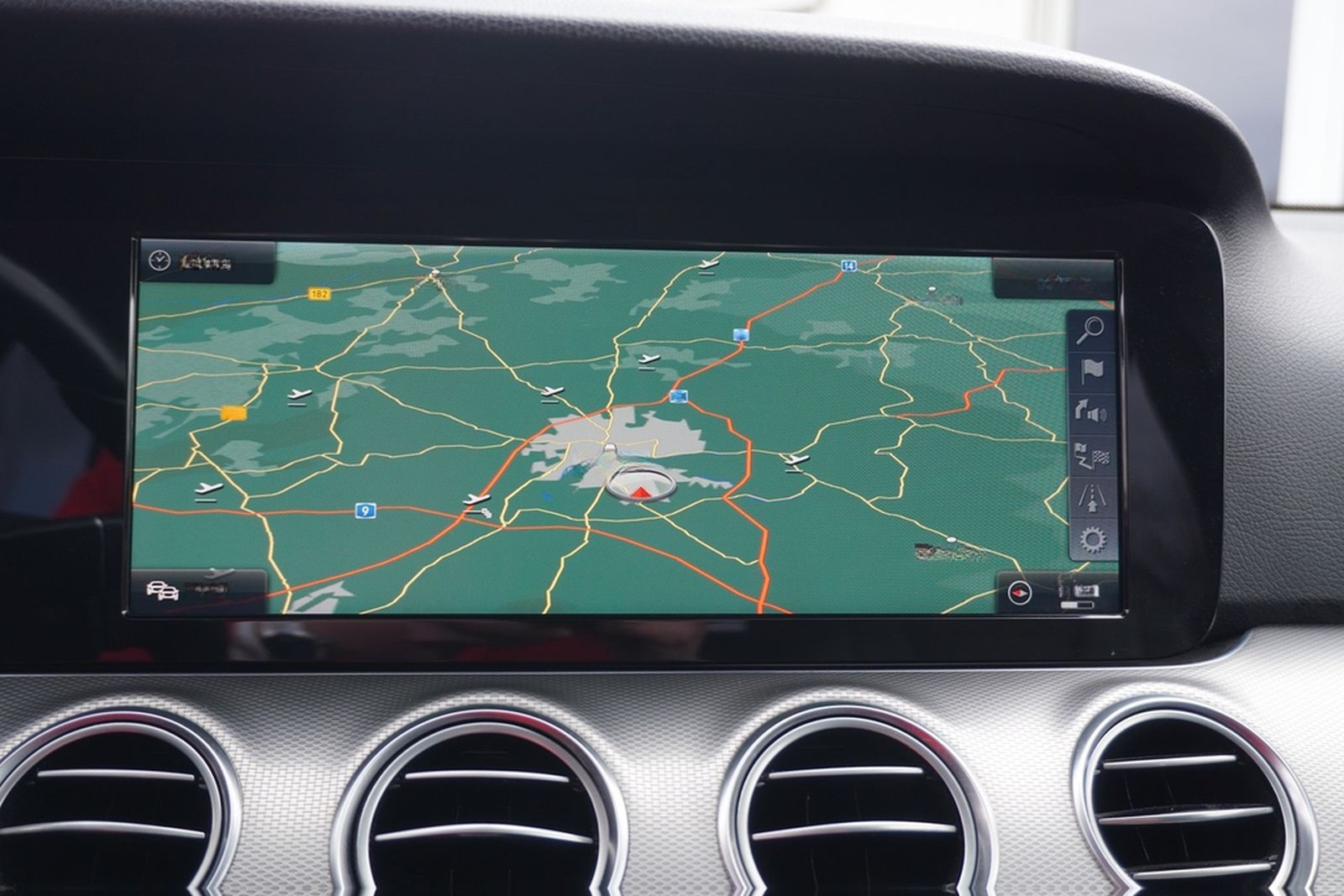 Mercedes-Benz E250 T-Modell Avantgarde LED Navi Burmester AHK foto 32