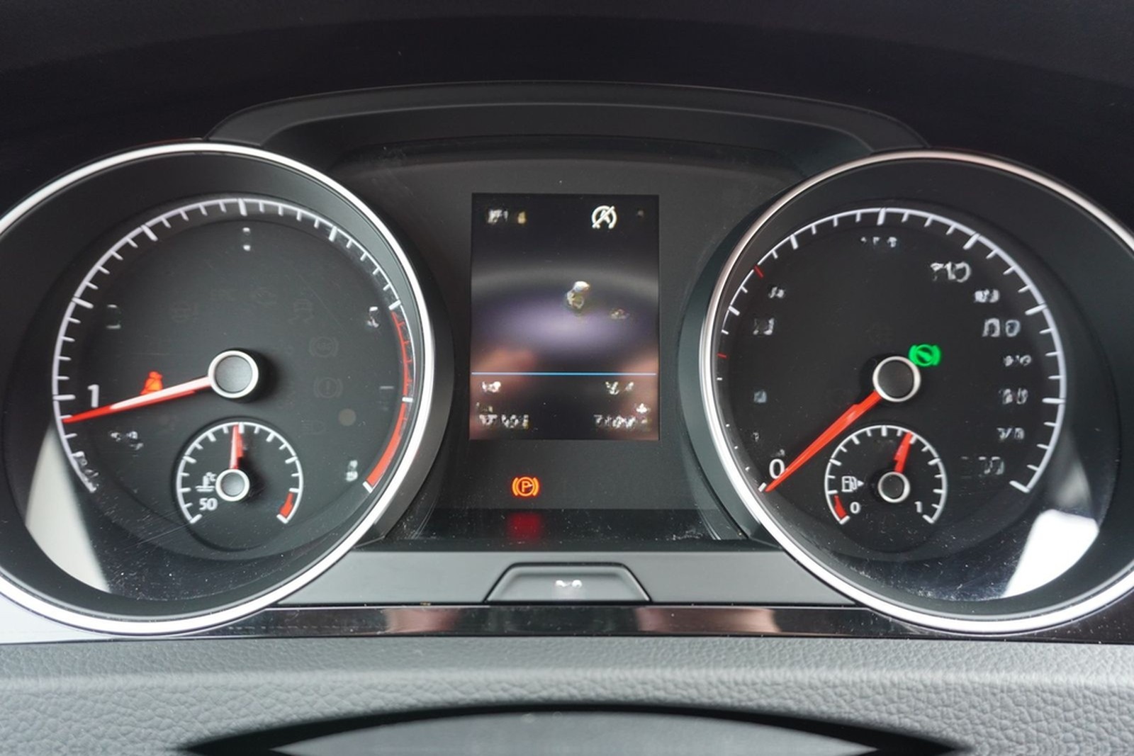Volkswagen Golf VII Variant 1.5TSI Highline LED AHK Kamera foto 23