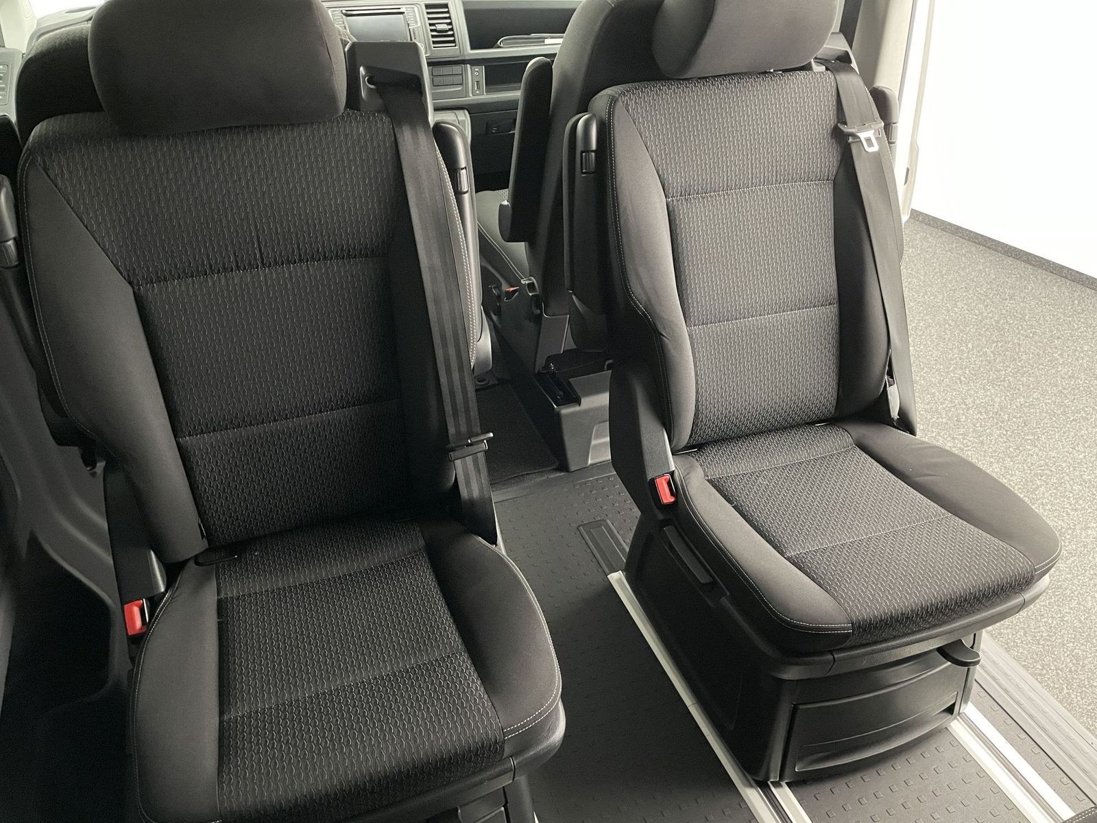 Volkswagen T6 Multivan Trendline 2.0 TDI LED WLAN Tempomat  foto 13