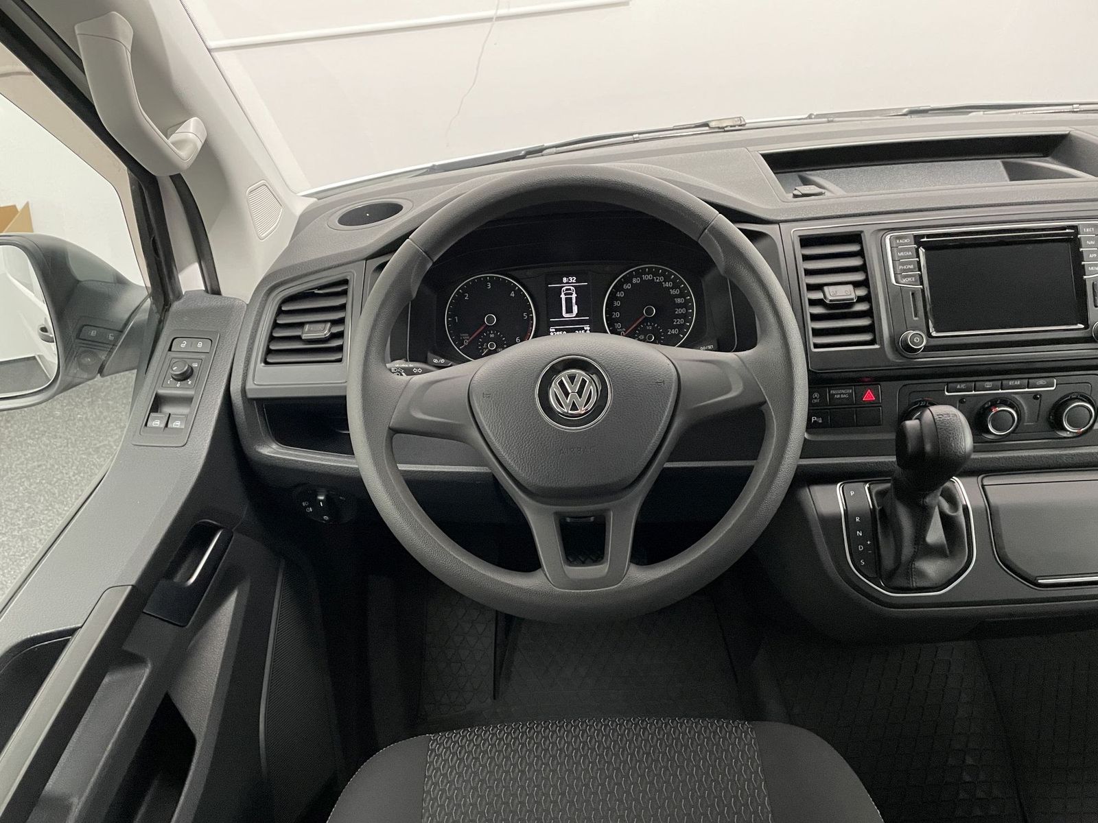 Volkswagen T6 Multivan Trendline 2.0 TDI LED WLAN Tempomat  foto 16